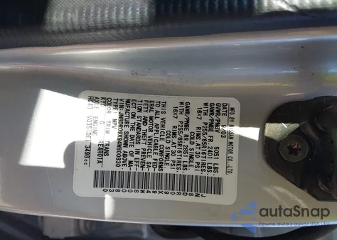 2004 Nissan Pathfinder Se z USA, uszkodzony, nr VIN JN8DR09X94W800830